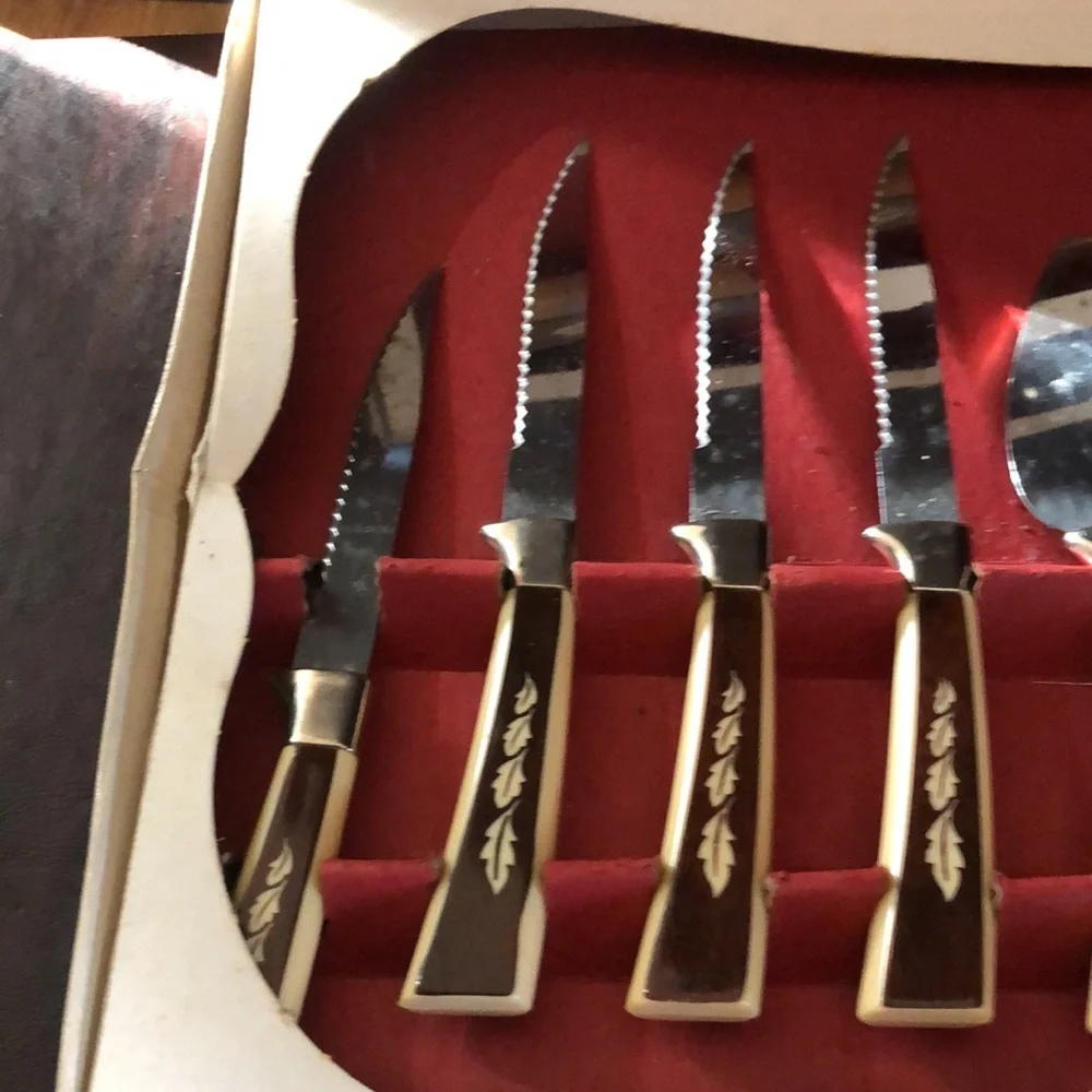 Sheffield English Blades 19 Piece Treasure Chest